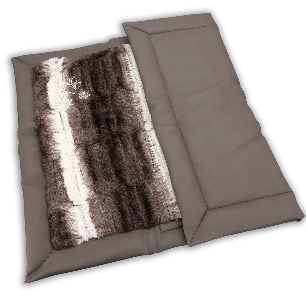 Faltbare Hundedecke in verschiedenen Größen